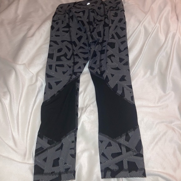 Lululemon Pace Rival High-Rise Crop - Picture 4 of 5